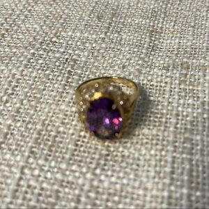 Elegant Gold and Purple Ring